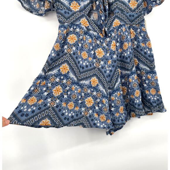 ILLA ILLA NWT Boho Tie-Front Floral Cutout Romper Blue/Yellow/White Size L - Picture 4 of 8